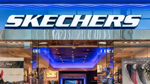 Tienda de la firma de moda y calzado SKECHERS