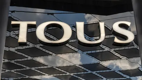 Fachada de tienda TOUS