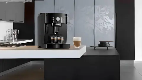 DeLonghi Cafetera Espresso Magnifica S