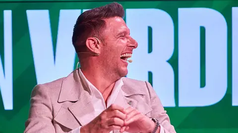 Joaqu&iacute;n S&aacute;nchez durante el encuentro 'Arte en Verdiblanco' | Salvador L&oacute;pez Medina para El MIRA