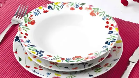 Vajilla de porcelana CARREFOUR HOME de florecitas