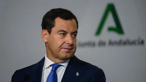 El presidente de la Junta de Andaluc&iacute;a Juanma Moreno ha criticado a Pedro S&aacute;nchez
