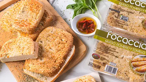 Focaccia de queso, romero y tomillo de Hacendado en Mercadona