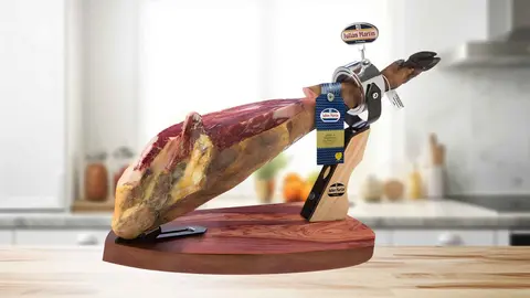 Jam&oacute;n de cebo ib&eacute;rico 50% raza ib&eacute;rica pieza 8 kg Juli&aacute;n Mart&iacute;n en El Corte Ingl&eacute;s