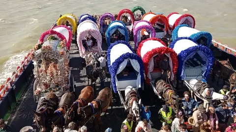 Embarque de la Hermandad del Roc&iacute;o de Jerez
