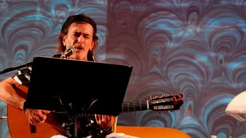 Juan Carlos Arag&oacute;n, un simbolo en el Carnaval de C&aacute;diz