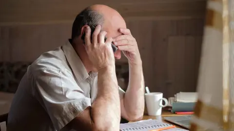 Un pensionista de la Seguridad Social descubre que puede perder su pensi&oacute;n