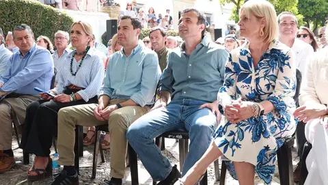 Antonio Sanz, Almudena Mart&iacute;nez, Juanma Moreno, Bruno Garc&iacute;a y Mar&iacute;a Jos&eacute; Garc&iacute;a-Pelayo