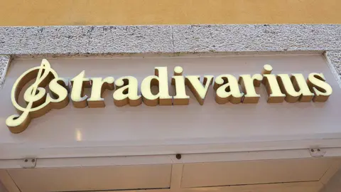 Tienda Stradivarius