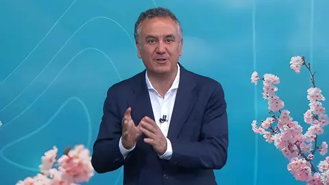 Roberto Brasero da la predicci&oacute;n del tiempo en Antena 3 | Antena 3