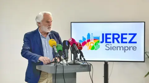 Agust&iacute;n Mu&ntilde;oz en rueda de prensa | Rafa Dom&iacute;nguez