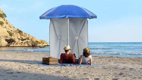 Sombrilla de Playa Outsunny en Decathlon