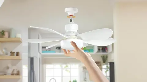 Ventilador silencioso de techo con luz LED Airwit