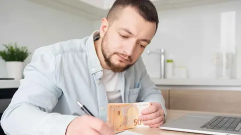 Este es el sueldo de un pensionista con 1.550 euros de sueldo