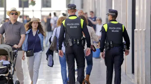Polic&iacute;as locales en M&aacute;laga