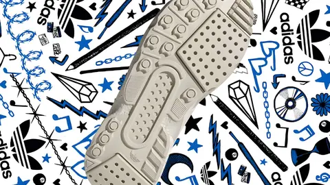 Zapatilla ZX 22 Boost de la firma Adidas