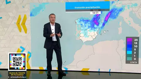 Roberto Brasero anuncia la previsi&oacute;n del tiempo en Antena 3