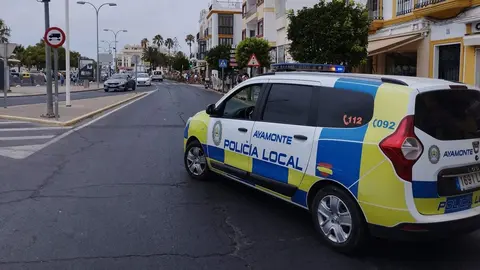Un coche de la Polic&iacute;a Local en Ayamonte