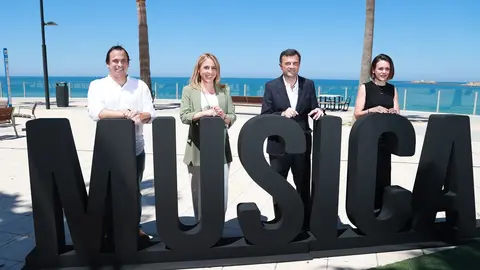 La presentaci&oacute;n de los festivales ha tenido lugar en la plaza de la Estrella