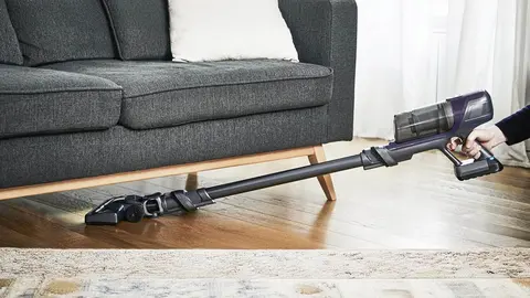 Aspiradora escoba Rowenta vers&aacute;til sin cable, con 3 funciones en 1
