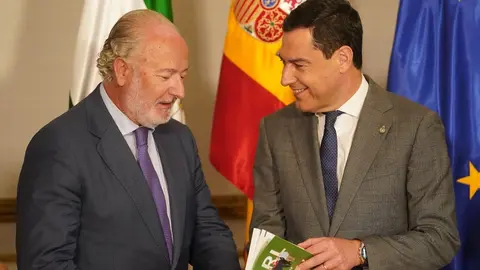 Juanma Moreno ha mostrado su satisfacci&oacute;n tras conocerse los datos del paro en Andaluc&iacute;a