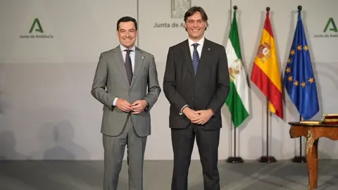 Juanma Moreno, en la toma de posesi&oacute;n de Francisco Oliva como rector de la Universidad Pablo de Olavide