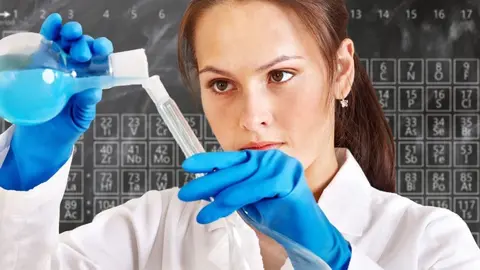 T&eacute;cnico de laboratorio, una de las profesiones en las que hay vacantes