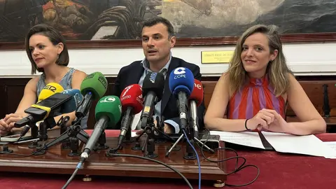 Bruno Garc&iacute;a, junto a Beatriz Gandullo y Maite Gonz&aacute;lez