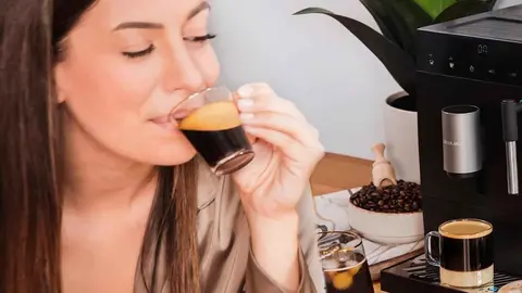 Cafetera Cremmaet Compact Steam de Cecotec en Amazon