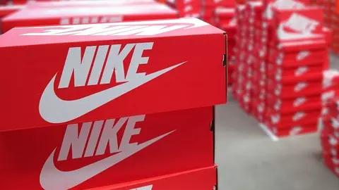 Nike - Almac&eacute;n de zapatillas