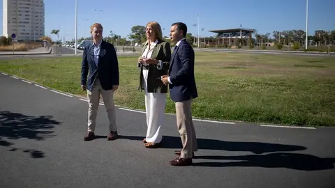 La alcaldesa de Huelva, Pilar Miranda, durante una comparecencia