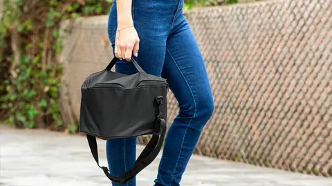 Barbacoa de carb&oacute;n sin humo ni olores InnovaGoods