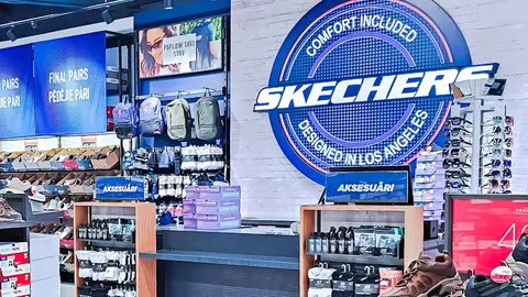 Tienda nueva de Skechers de calzado, moda y complementos
