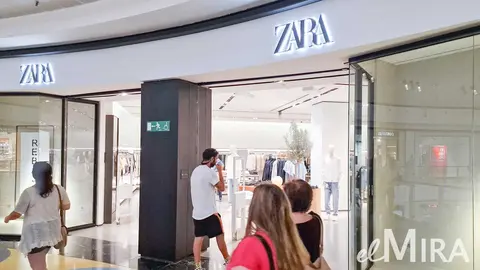 Zara, CC &Aacute;rea Sur