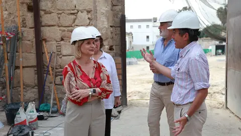 Visita a las obras en el Palacio Riquelme | Cristo Garc&iacute;a