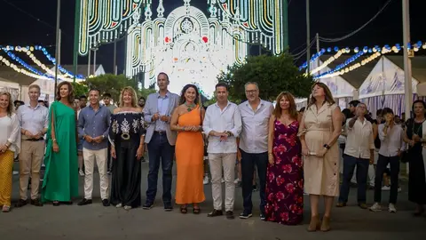 La alcaldesa Pilar Miranda ha presidido el encendido del alumbrado