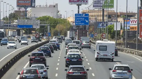Las carreteras de Andaluc&iacute;a soportar&aacute;n un gran volumen de veh&iacute;culos el 1 de agosto
