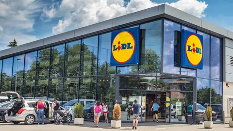 Colas en supermercado LIDL