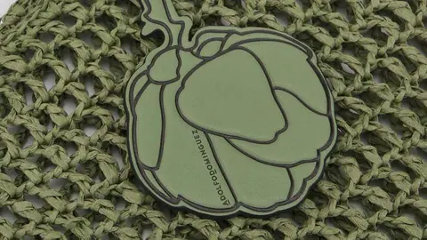 Bolso de hombro maxi de crochet de Adolfo Dom&iacute;nguez