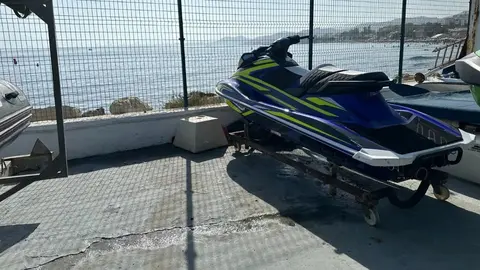 Imagen de una moto de agua