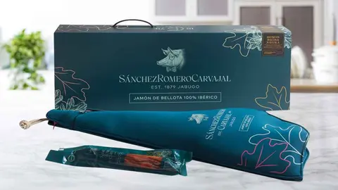 Estuche con jam&oacute;n ib&eacute;rico de bellota 100% pieza de 6 kg S&aacute;nchez Romero Carvajal (1)