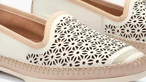 Mocasines &Aacute;guilas en piel con troquelado Pikolinos en El Corte Ingl&eacute;s