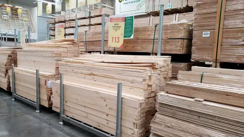 Secci&oacute;n de madera y muebles de Leroy Merlin