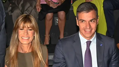Pedro S&aacute;nchez, junto a su mujer Bego&ntilde;a G&oacute;mez (2)