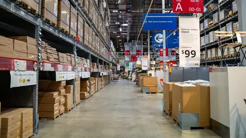 Almac&eacute;n de tienda IKEA