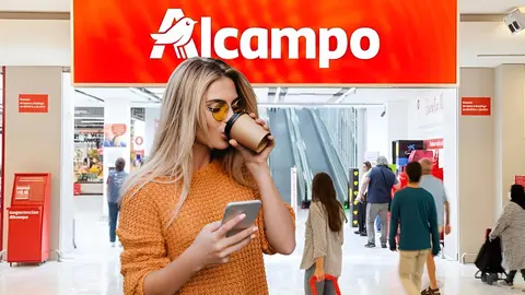 El sof&aacute; de jard&iacute;n de Alcampo con chaise longue, puf y mesa