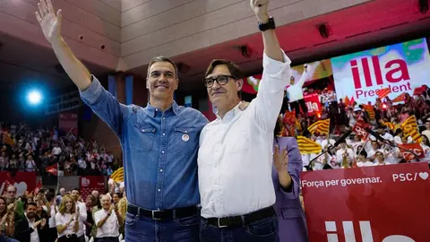 Pedro S&aacute;nchez, junto al presidente de la Generalitat Salvador Illa (1)