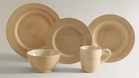 Vajilla de loza spinwash de Zara Home