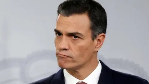 Pedro S&aacute;nchez sigue empe&ntilde;ado en beneficiar a Catalu&ntilde;a