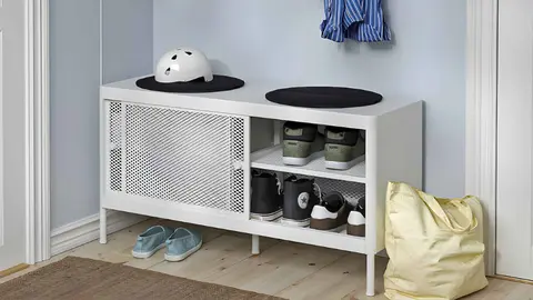 Banco almacenaje + puertas correderas MACKAP&Auml;R de Ikea